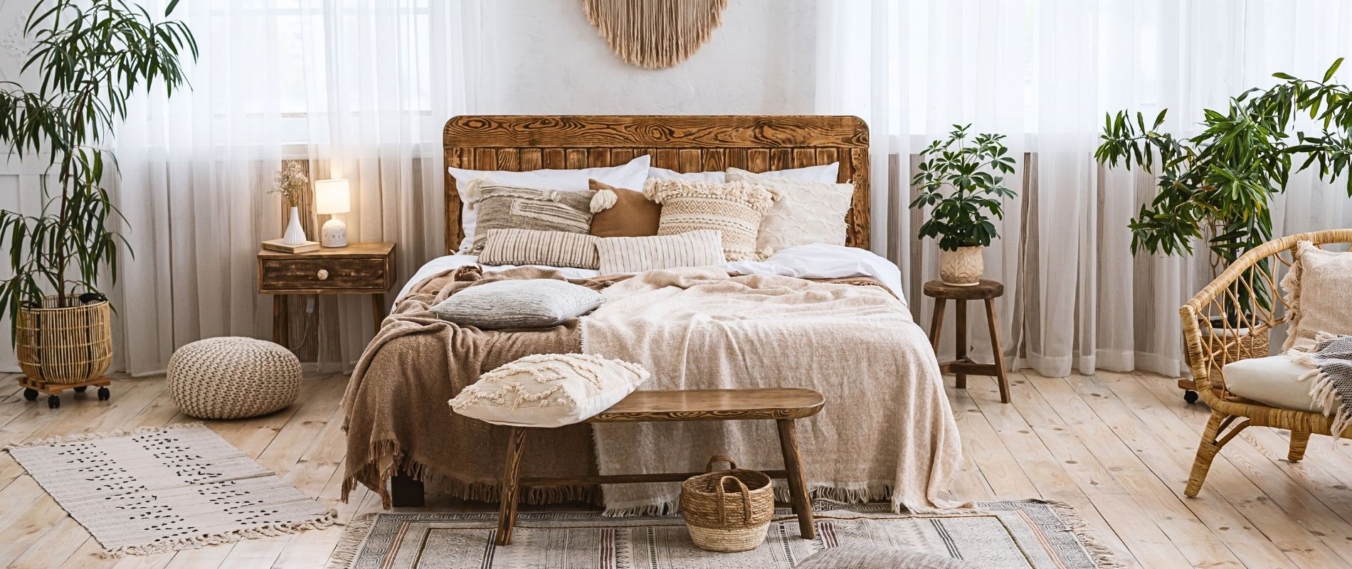   About US - Urban Country Decor